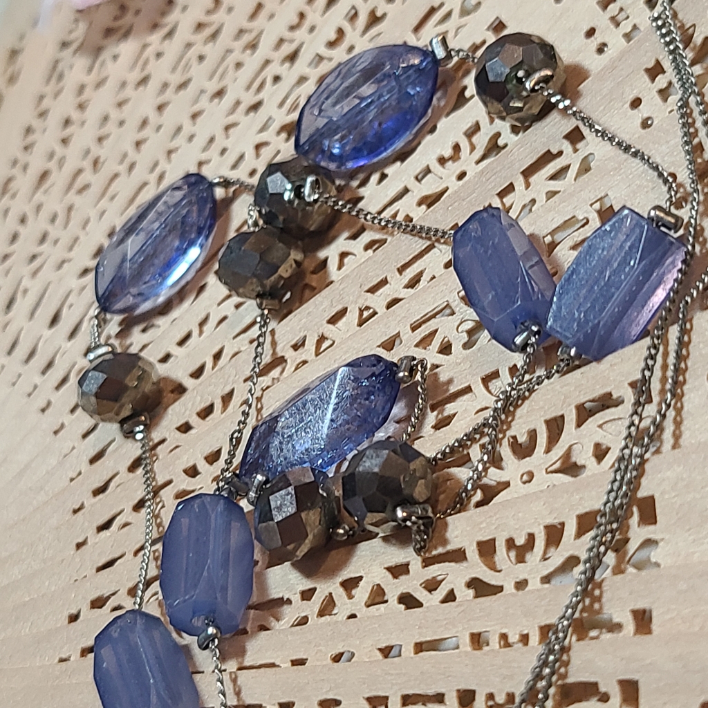 Ladies Necklace For Sale